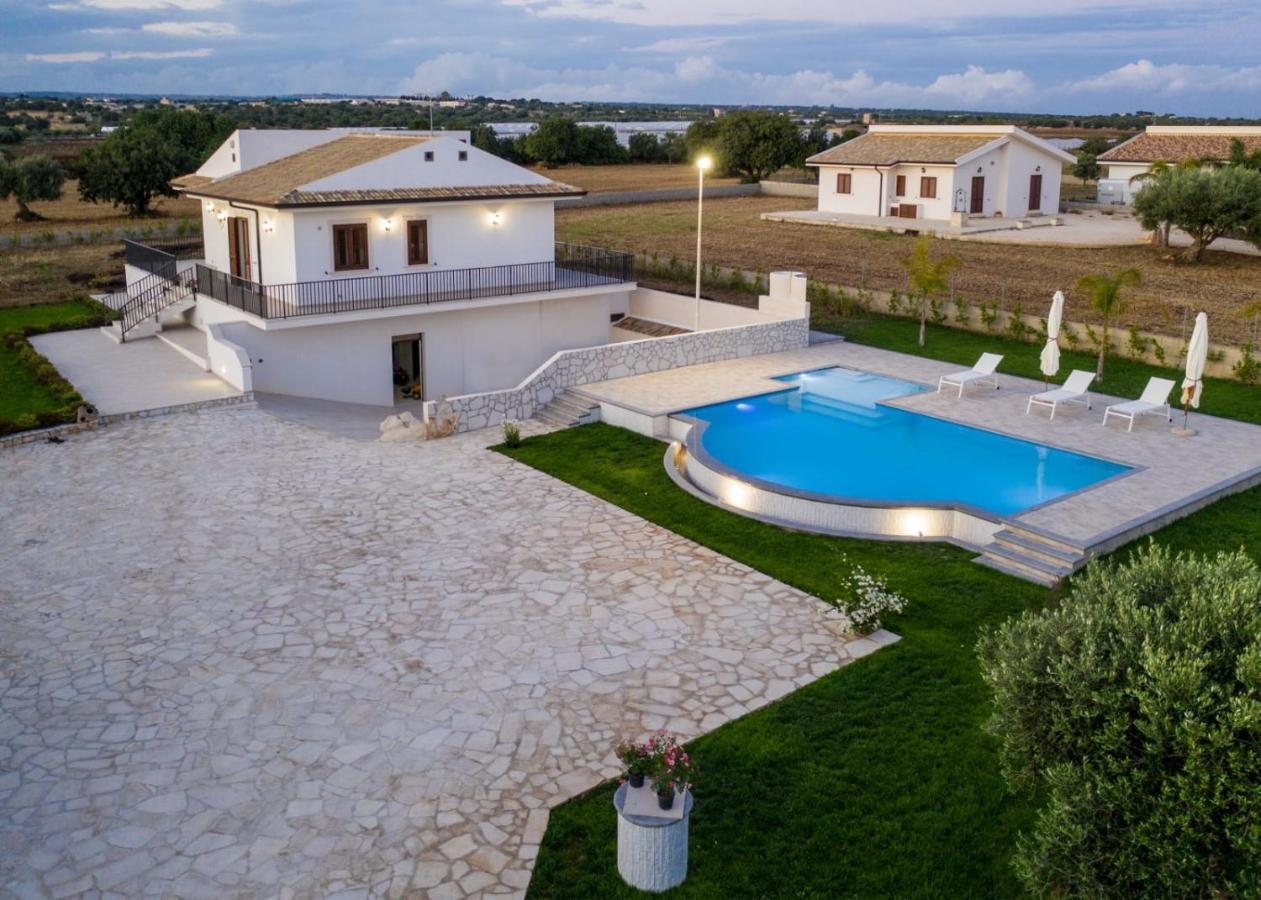 Casa Vacanze Il Mandorlo ชิคลี ภายนอก รูปภาพ
