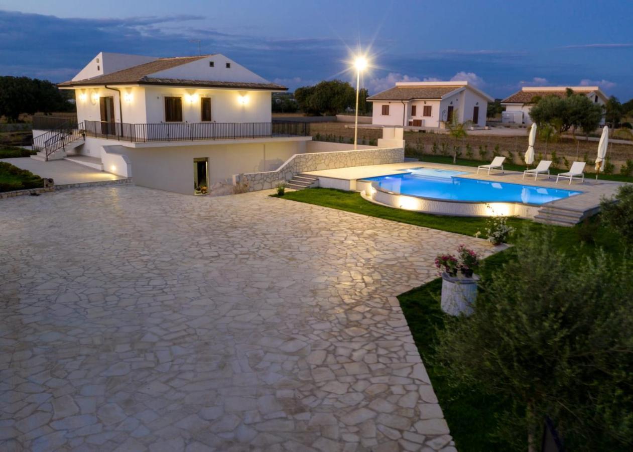 Casa Vacanze Il Mandorlo ชิคลี ภายนอก รูปภาพ