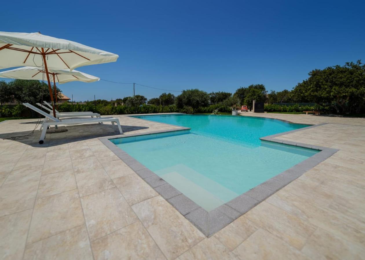 Casa Vacanze Il Mandorlo ชิคลี ภายนอก รูปภาพ