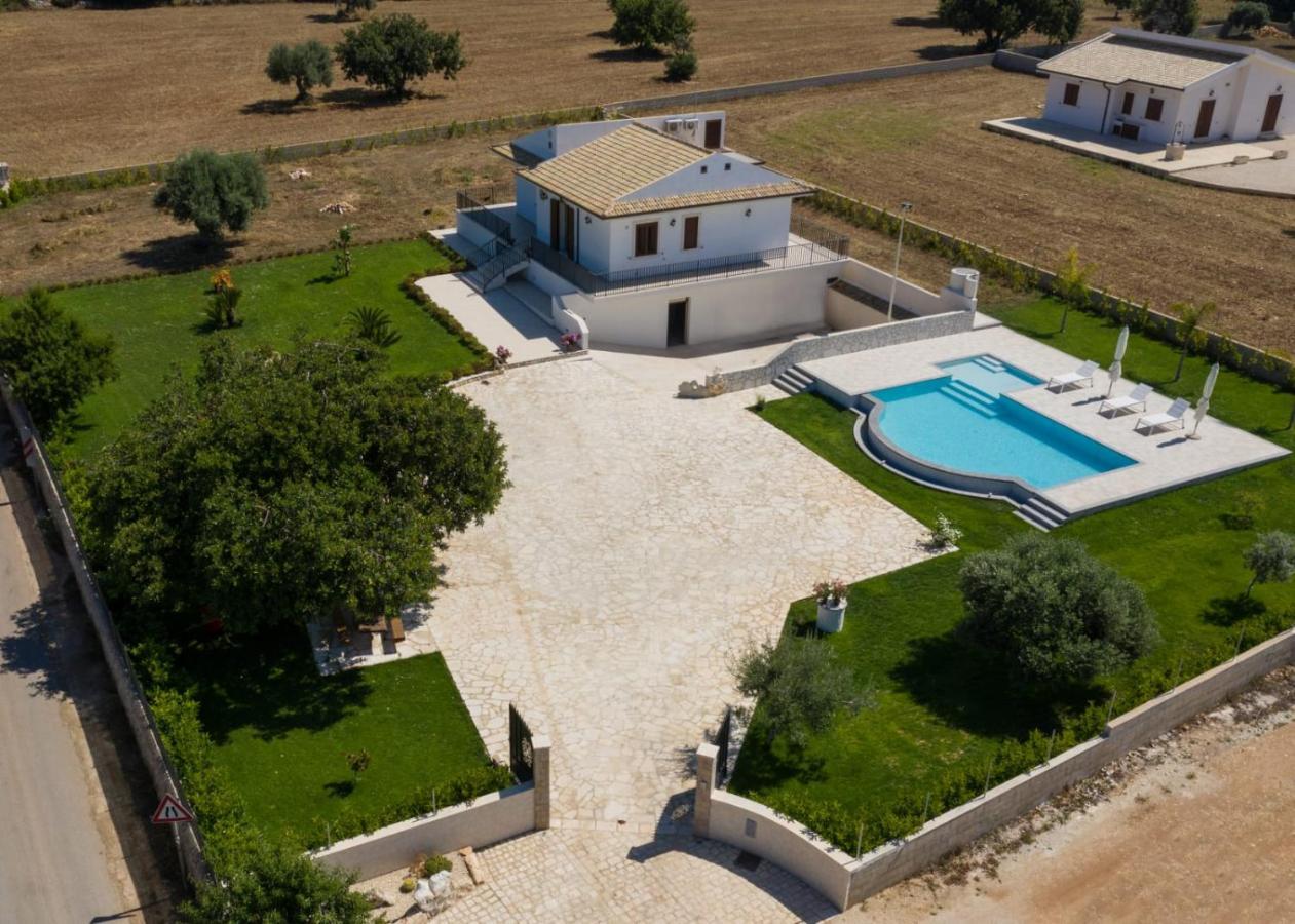Casa Vacanze Il Mandorlo ชิคลี ภายนอก รูปภาพ