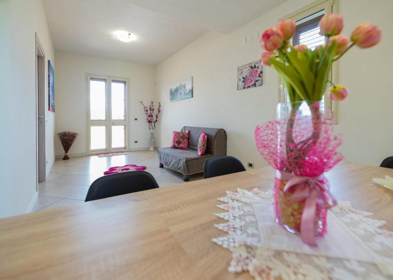 Casa Vacanze Il Mandorlo ชิคลี ภายนอก รูปภาพ