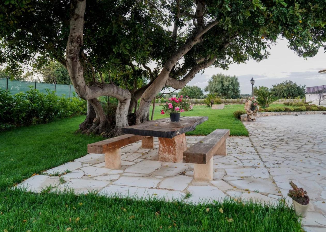 Casa Vacanze Il Mandorlo ชิคลี ภายนอก รูปภาพ