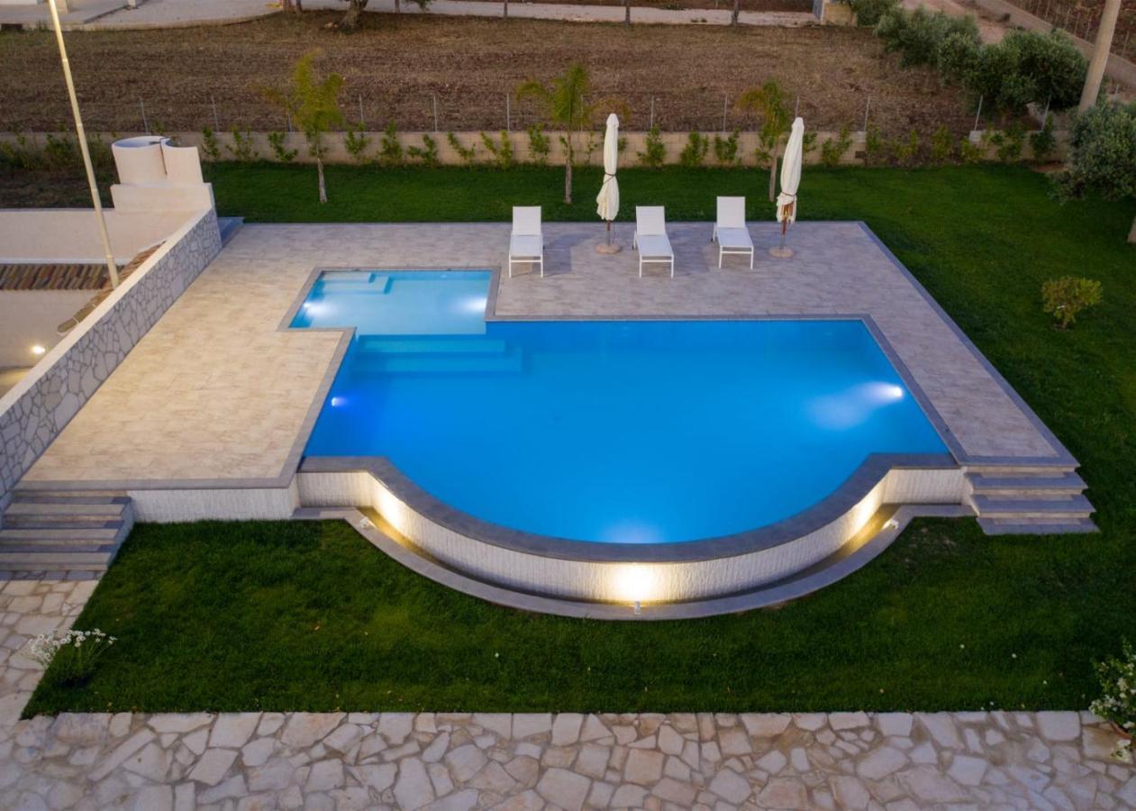 Casa Vacanze Il Mandorlo ชิคลี ภายนอก รูปภาพ